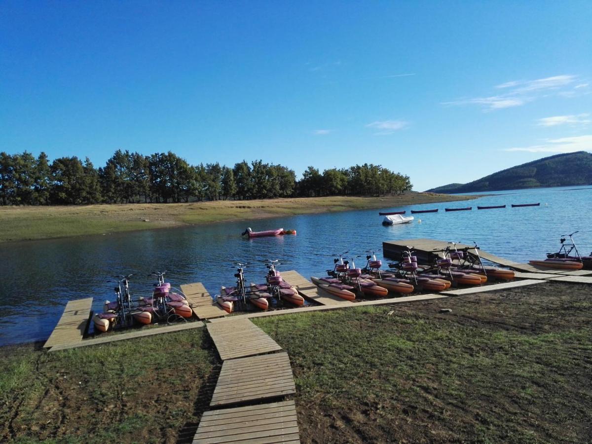 Cosy Lake House, Μια Ανάσα Πριν Τη Λίμνη Kalívia 外观 照片